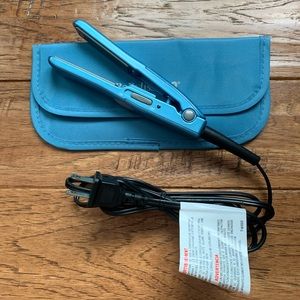 BaBylissPRO Mini Flat Iron with Travel Pouch